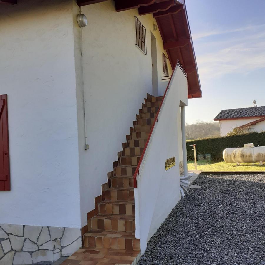Ur Ondoan - Appartement Saint Pee Sur Nivelle Exteriör bild